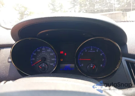 2012 Hyundai Genesis 2.0T z USA, uszkodzony, nr VIN KMHHT6KD6CU071712